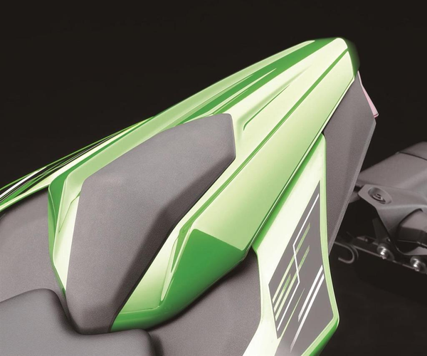 Nakładka tylnego siedzenia (Ninja 125 & Z125)