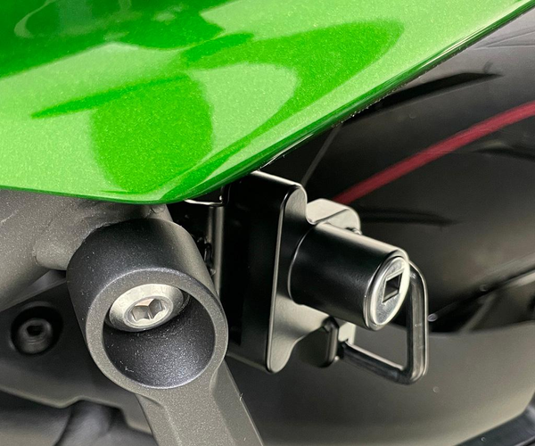 Blokada kasku One-Key System (Ninja H2 SX/SE)