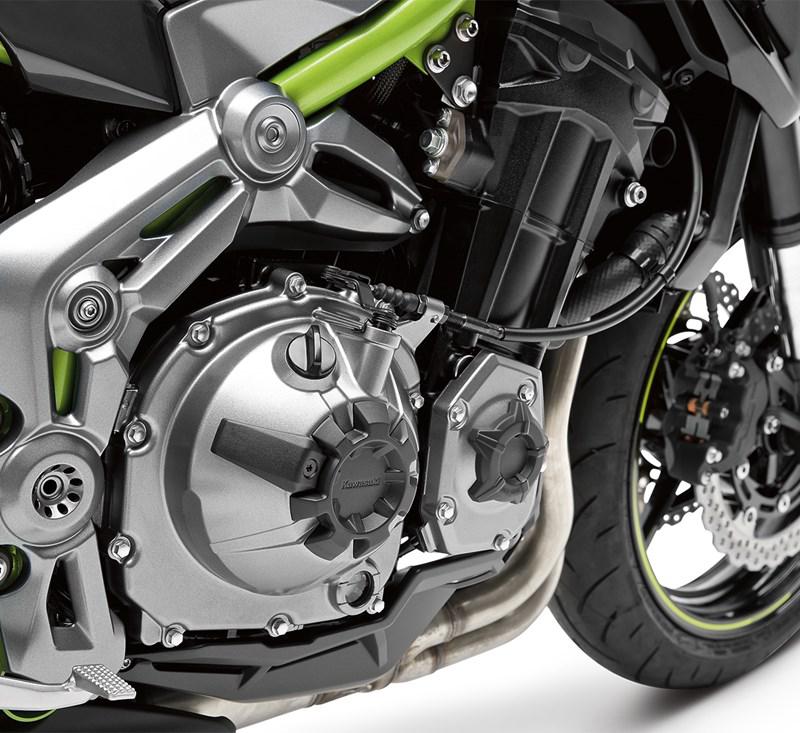 Nakładki na pokrywy silnika