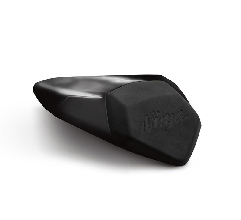 Nakładka tylnego siedzenia Metallic Flat Spark Black (739)