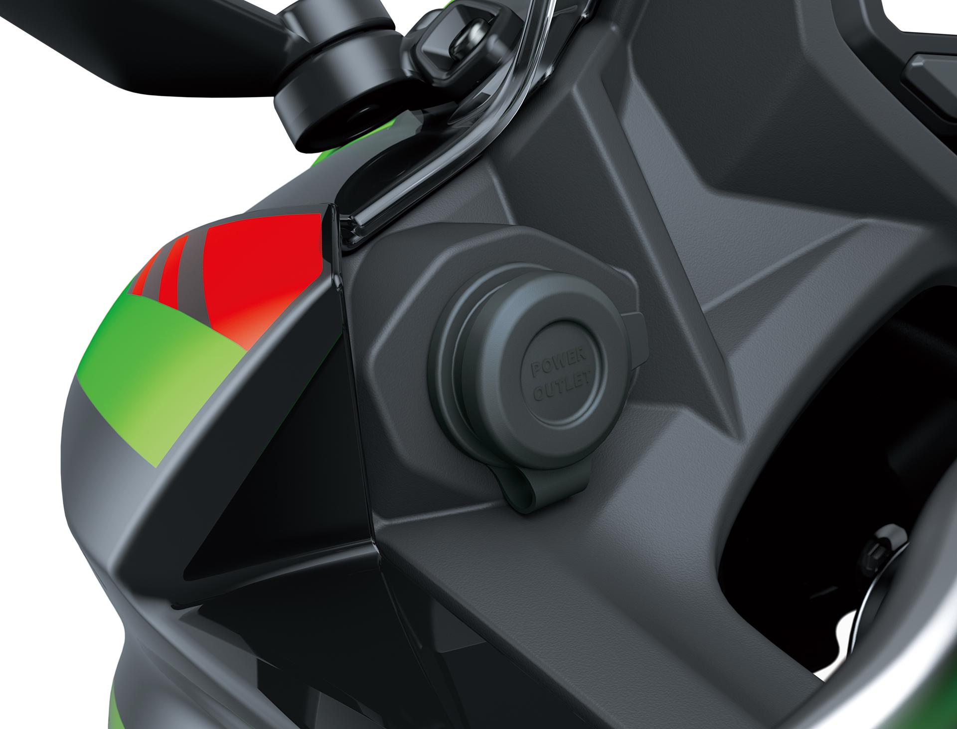 Gniazdo 12V DC do Ninja 650