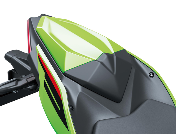 Nakładka tylnego siedzenia (Ninja 500 & Z500)