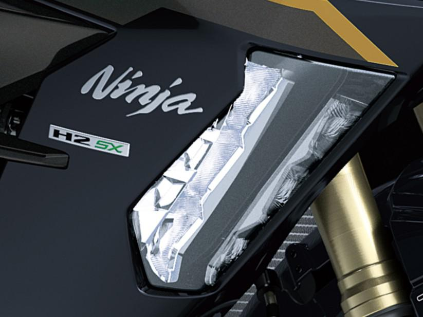 Doświetlanie zakrętów (LED)