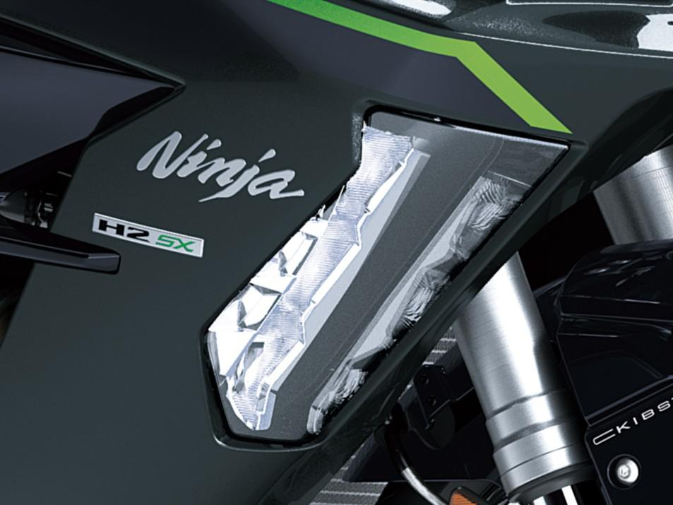 Doświetlanie zakrętów (LED)